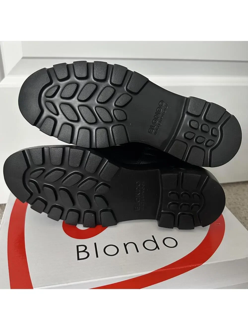 Blondo Jelina Waterproof Bootie Black Leather NIB Size 7